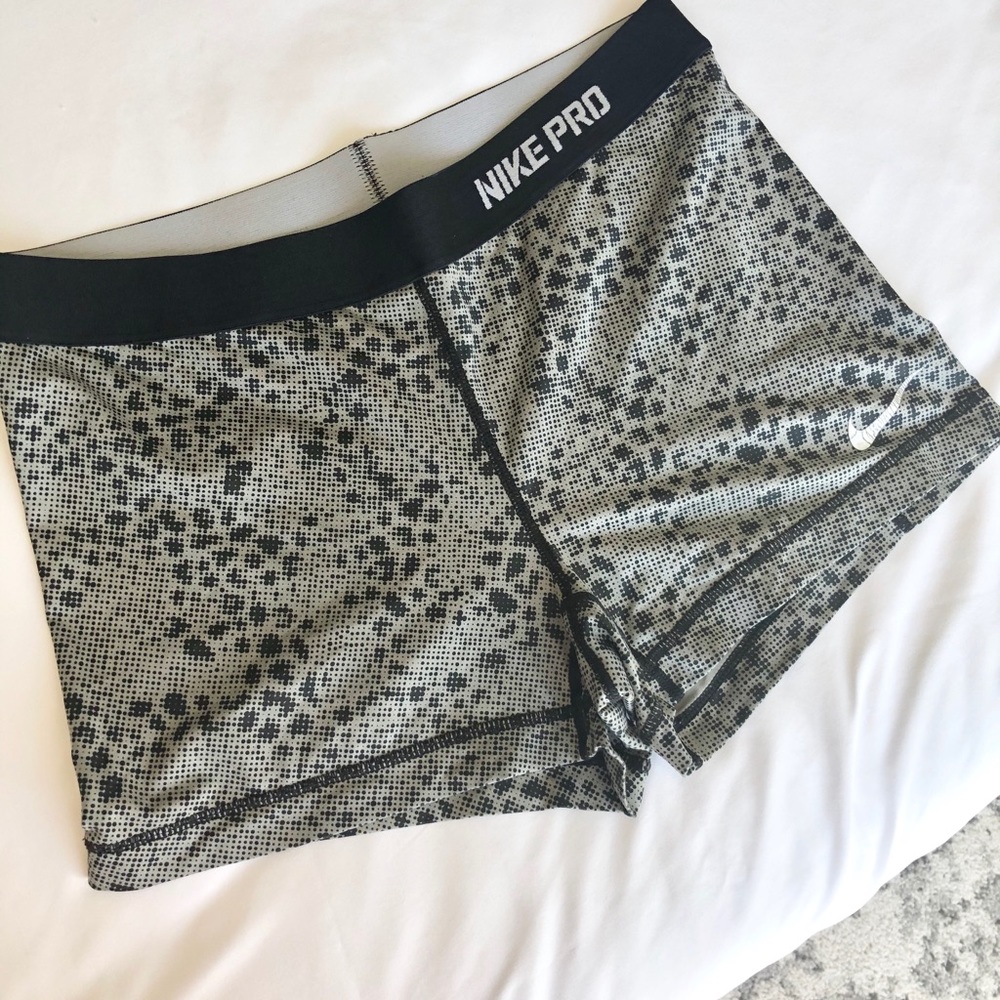 COPY - (3) different Nike Pro spandex